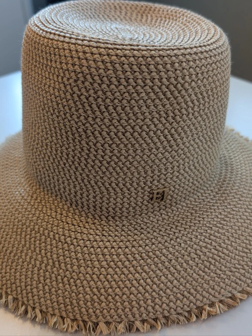 Eric Javits - Foldable Squishee - Straw Bucket Hat in Natural Beige - Size M/L - Picture 7 of 16